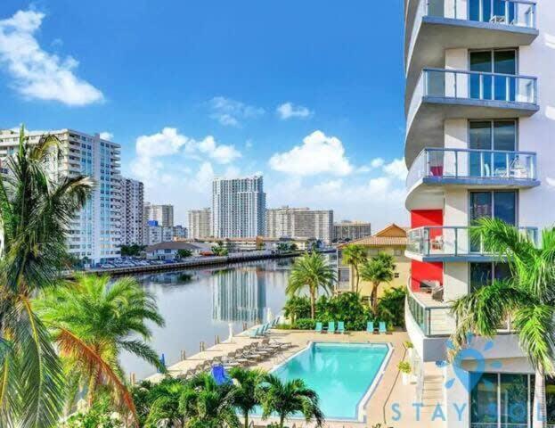 Infinite Views, Amazing Pool, Gym, Near Beach Hallandale Beach Kültér fotó