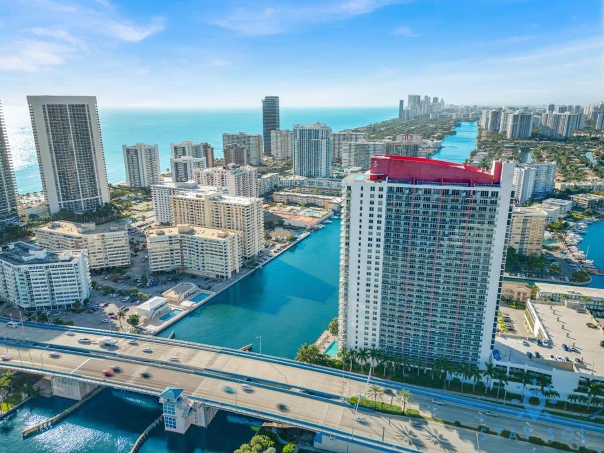 Infinite Views, Amazing Pool, Gym, Near Beach Hallandale Beach Kültér fotó