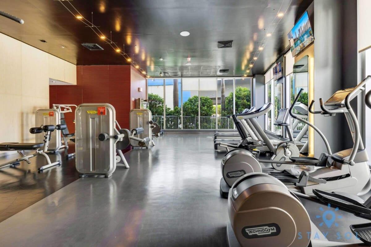Infinite Views, Amazing Pool, Gym, Near Beach Hallandale Beach Kültér fotó