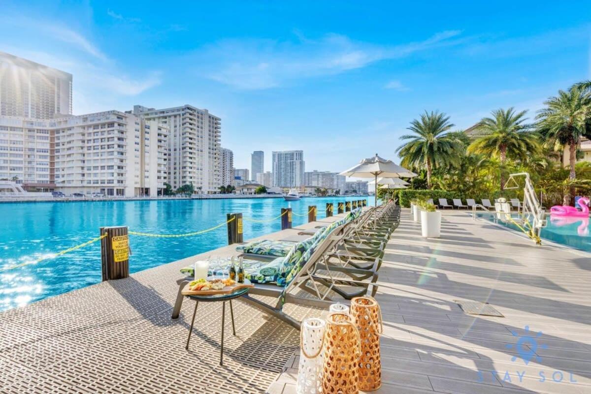 Infinite Views, Amazing Pool, Gym, Near Beach Hallandale Beach Kültér fotó
